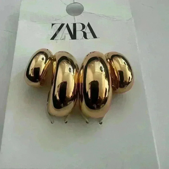 🔥🔥Zara Double hoops earrings - Picture 1 of 5